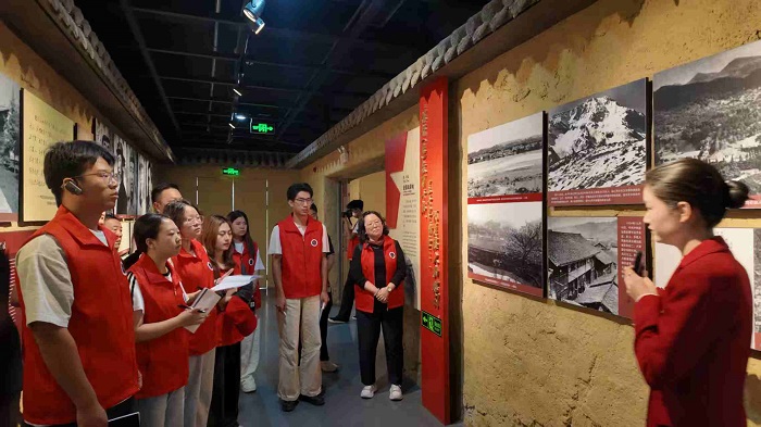 铭记长征历史·传承红色基因——西北民族大学实践团寻访哈达铺红色足迹